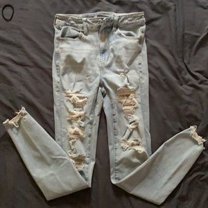 american eagle ripped jeans